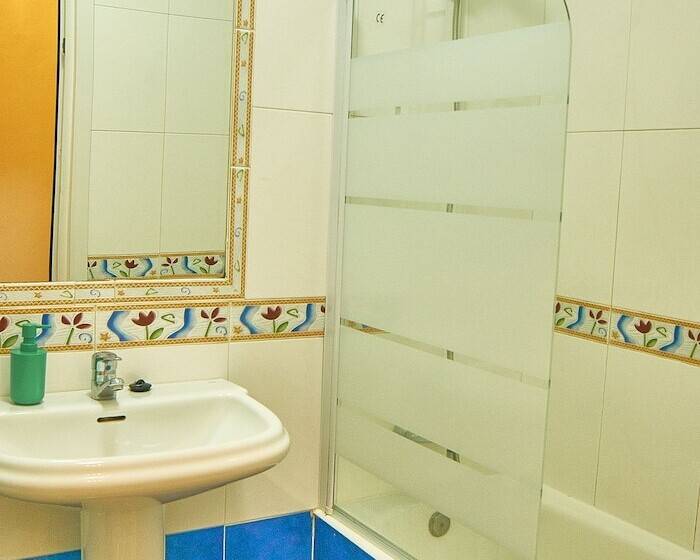 Номер Стандарт, Hostal Restaurante La Nina
