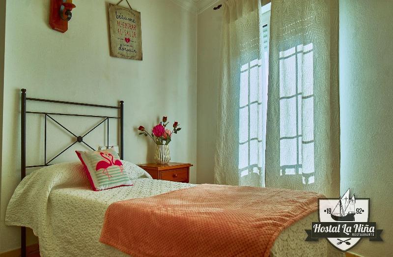 スタンダードシングルルーム, Hostal Restaurante La Nina