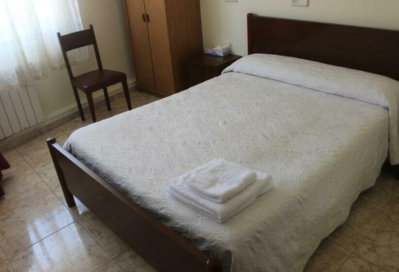 스탠다드 룸, O Cruceiro