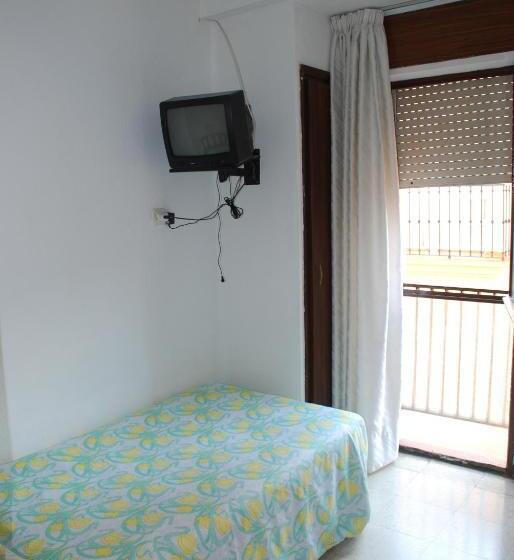 スタンダードシングルルーム, Pensión Versalles