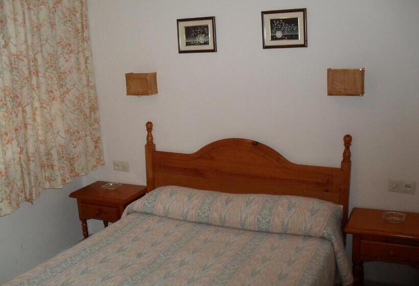 ベーシックルーム, Pensión Versalles