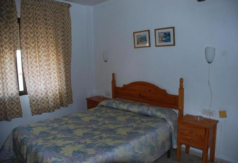 スーペリアールーム, Pensión Versalles