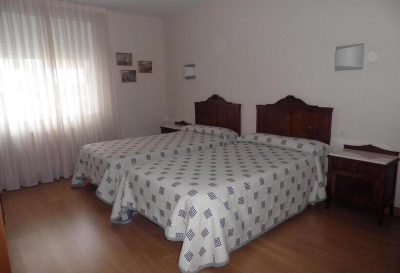 חדר סטנדרט, Pension Restaurante La Bombilla