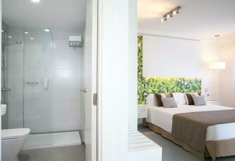 سوییت جونیور سوپریور, Livvo Anamar Suites