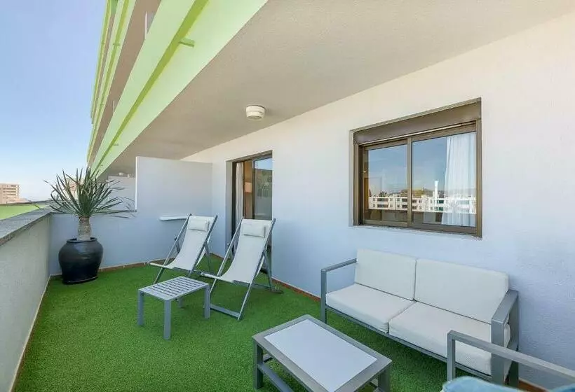 سوییت جونیور سوپریور, Livvo Anamar Suites