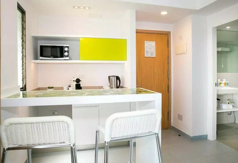 سوییت جونیور سوپریور, Livvo Anamar Suites