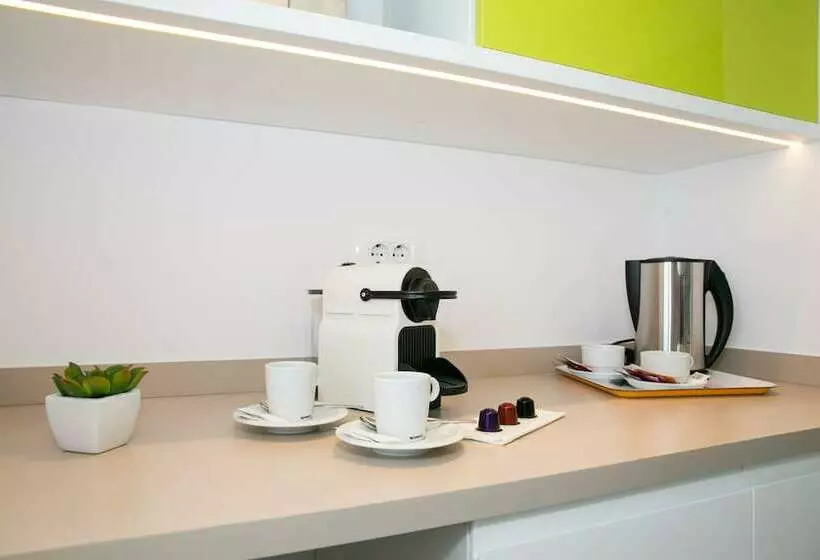سوییت جونیور سوپریور, Livvo Anamar Suites