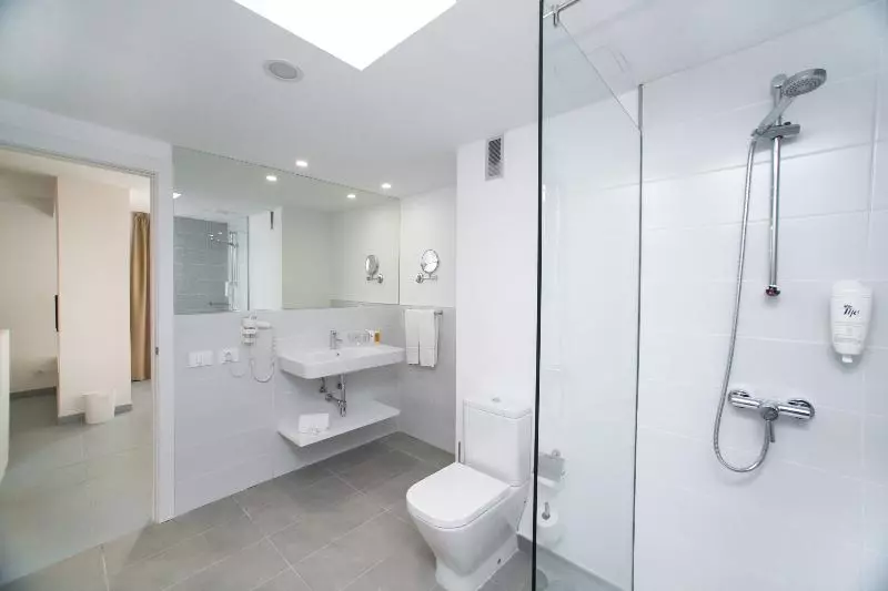 سوییت جونیور سوپریور, Livvo Anamar Suites