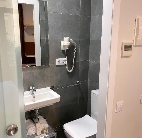 اتاق استاندارد یک نفره, Bcn Urbaness Hotels Bonavista