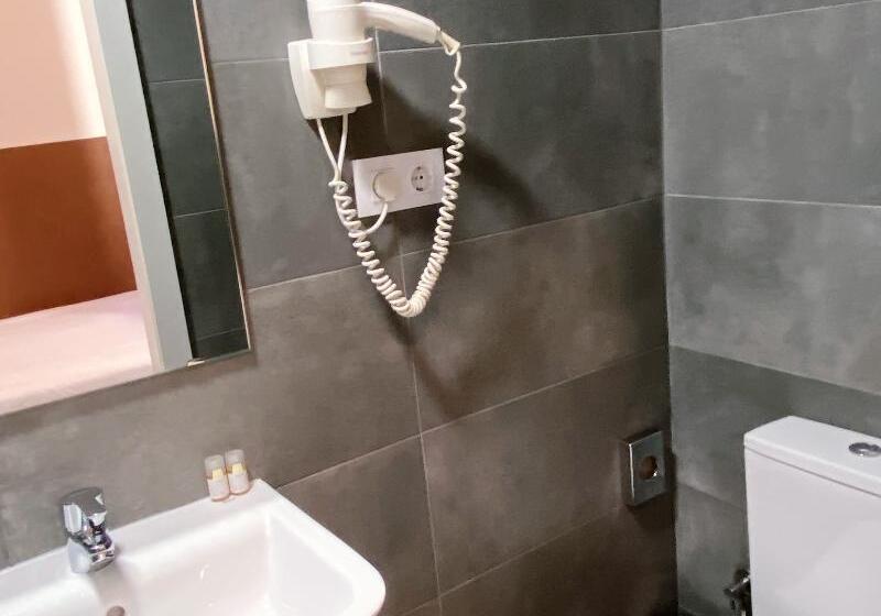 اتاق استاندارد یک نفره, Bcn Urbaness Hotels Bonavista