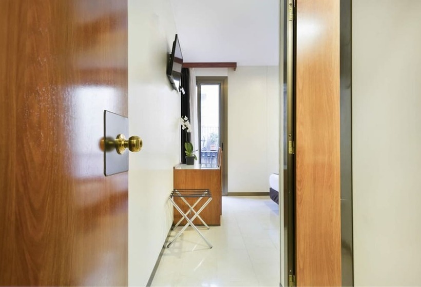 Номер Стандарт Индивидуальный, Condal