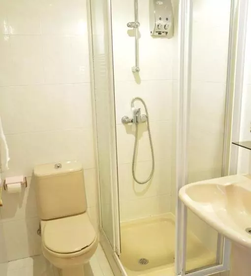 Standart Tek Kişilik Oda, Cristal