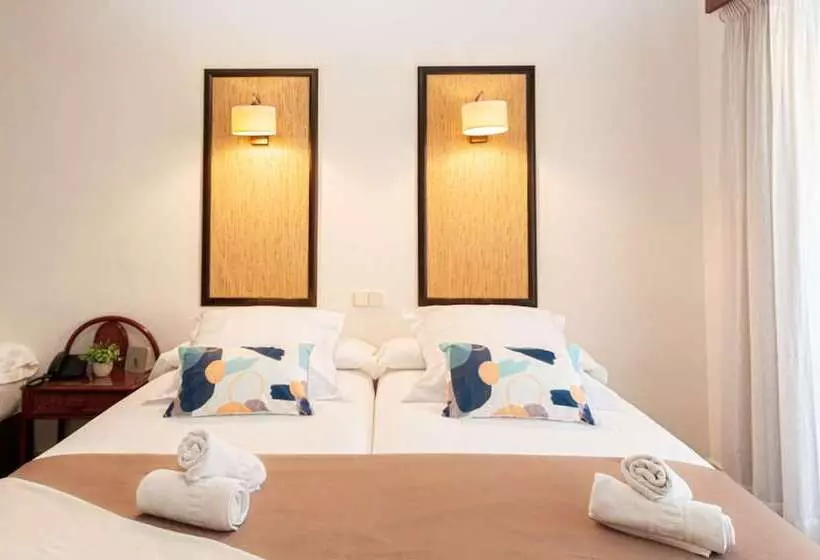 اتاق استاندارد سه نفره, Eden Mar
