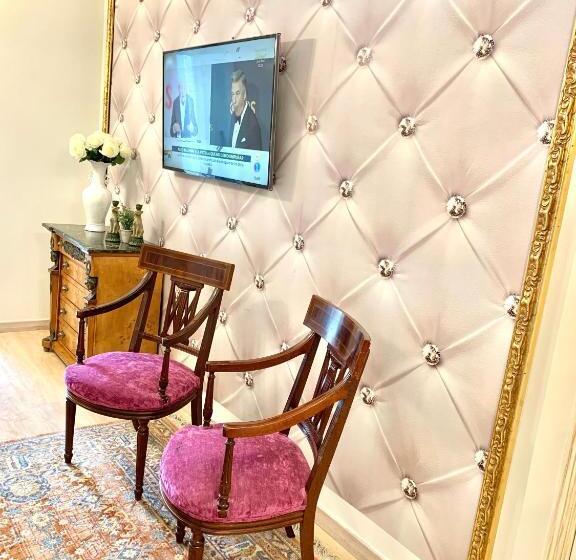 شقة غرفة واحدة مزودة بتراس, H. Boutique Puerta Del Sol