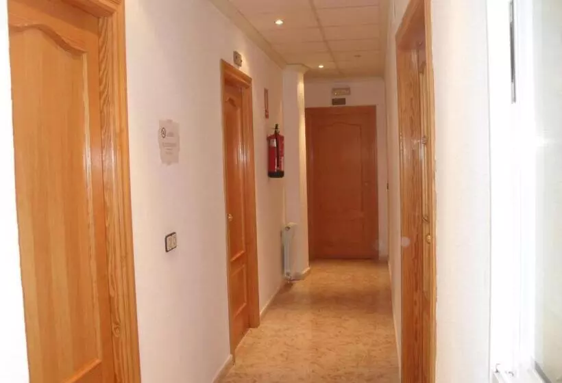 Standard Kolmen Hengen Huone, Hostal La Paz