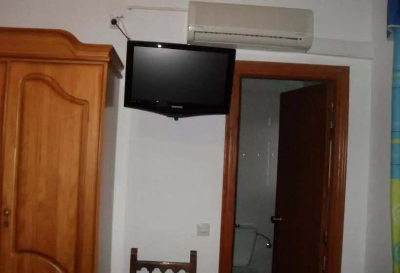 Standard Kolmen Hengen Huone, Hostal La Paz