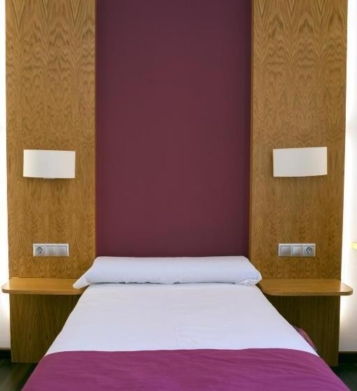 スタンダードシングルルーム, Jatorrena