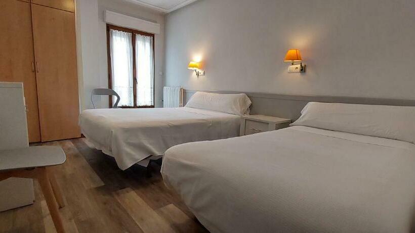 スタンダードルーム, Pensión Romero