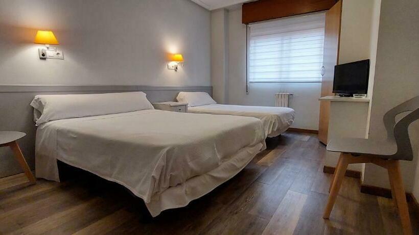 スタンダードルーム, Pensión Romero