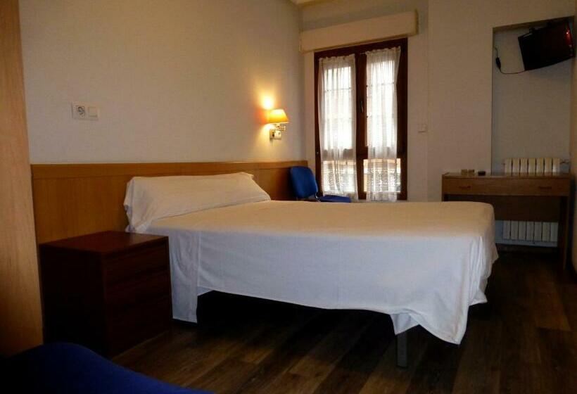 スタンダードルーム, Pensión Romero
