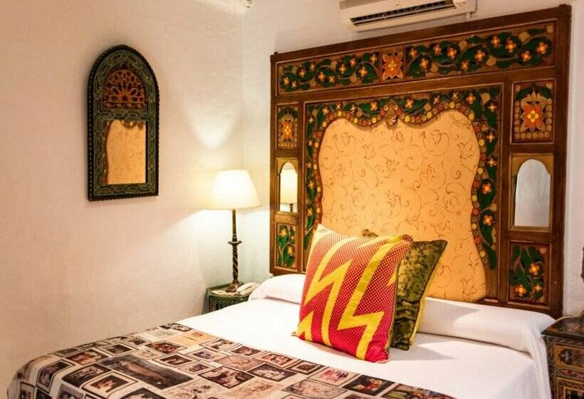 סוויטת ג'וניור, Pikes Ibiza - Adults Only