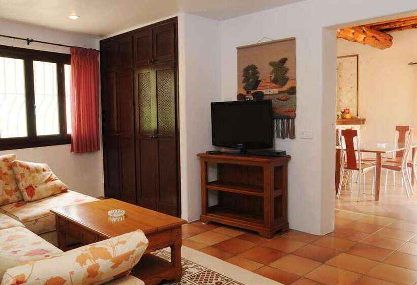 סוויטה, Pikes Ibiza - Adults Only