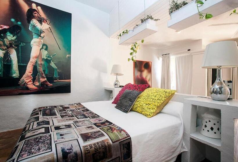 סוויטה, Pikes Ibiza - Adults Only