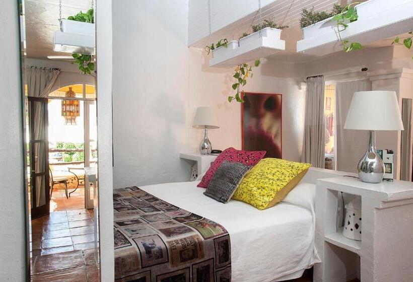 סוויטה, Pikes Ibiza - Adults Only