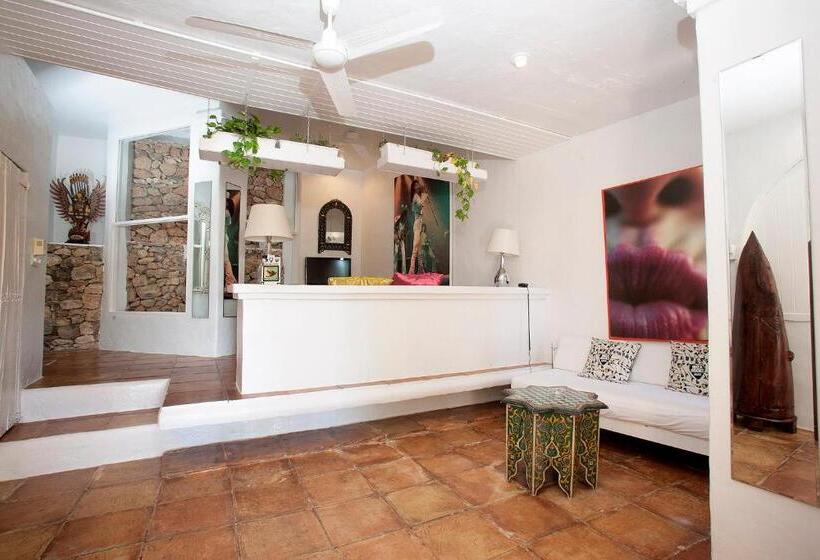 סוויטה, Pikes Ibiza - Adults Only