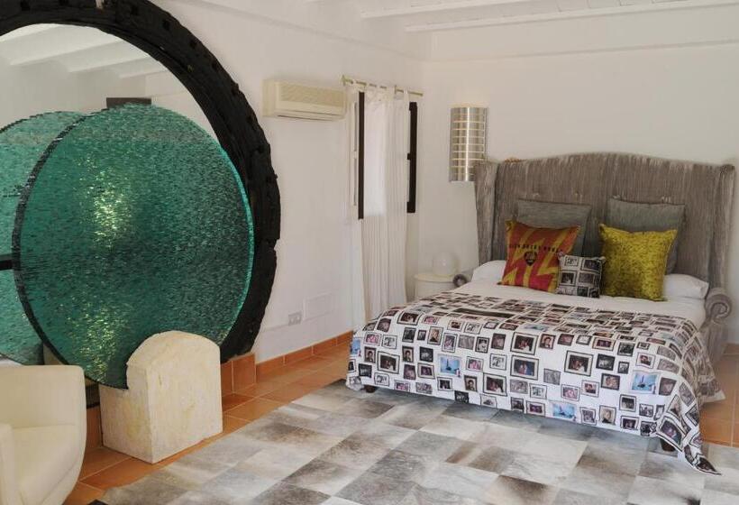 סוויטה, Pikes Ibiza - Adults Only