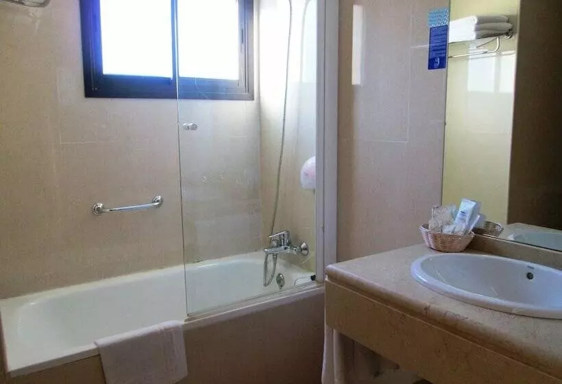 اتاق خانوادگی با چشمانداز دریا, Playas De Torrevieja