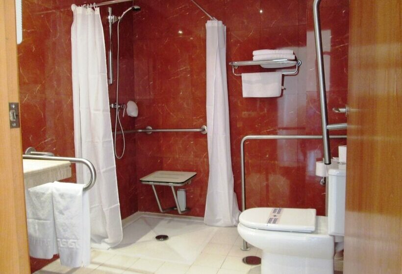 اتاق استاندارد برای معلولان, Playas De Torrevieja