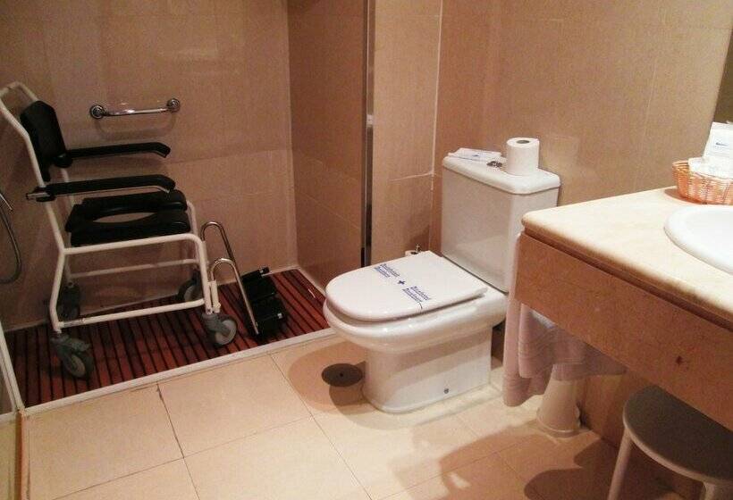 اتاق استاندارد برای معلولان, Playas De Torrevieja