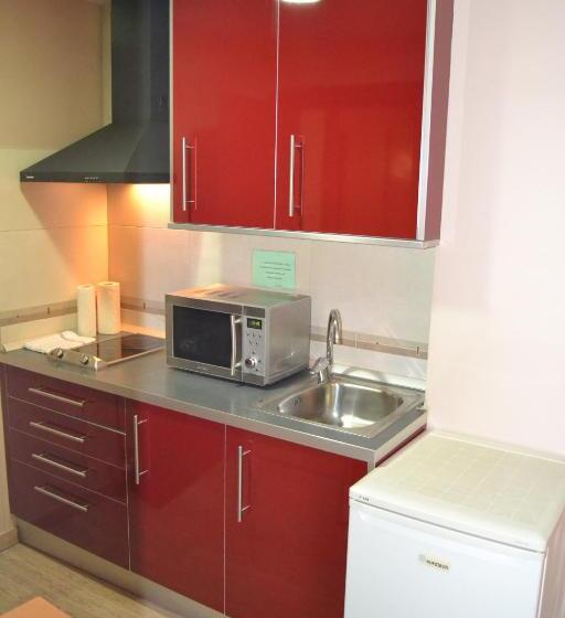 スタンダードスタジオ, Apartamentos Don Juan I