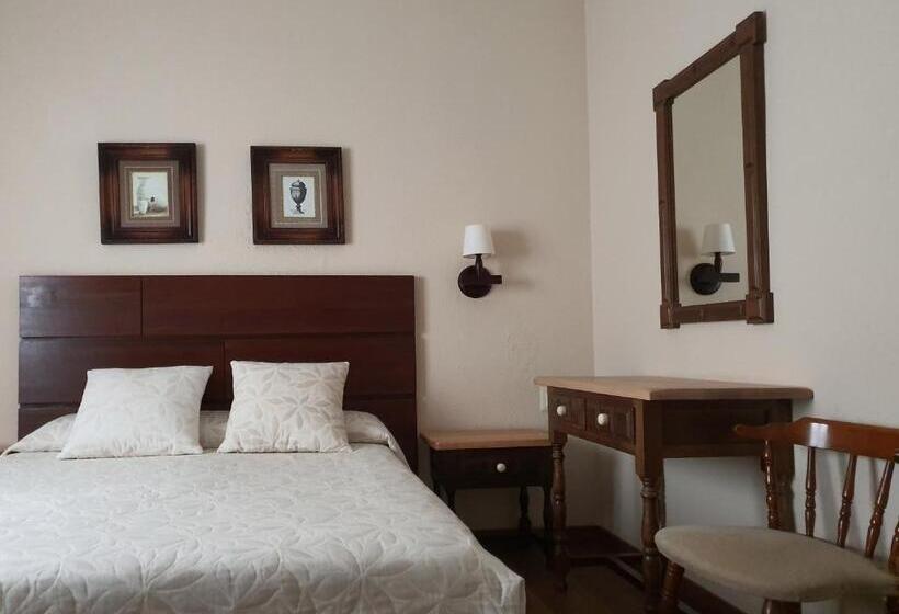 غرفة قياسية, Hostal Canigó