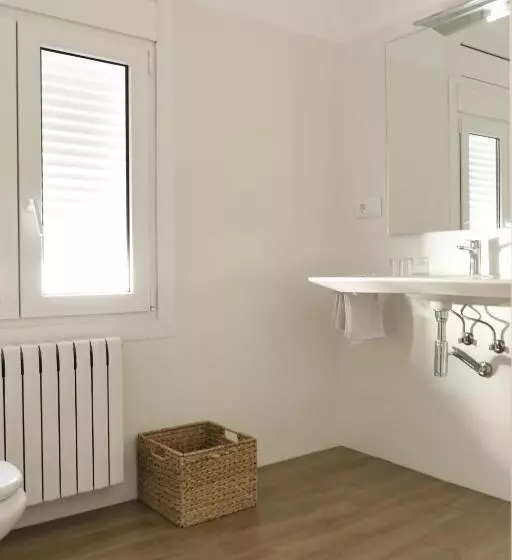 Standardzimmer, Hostal Canigó
