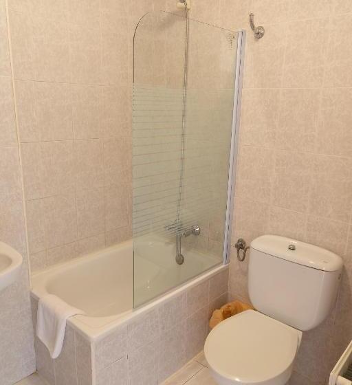 标准间, Hostal Legaz