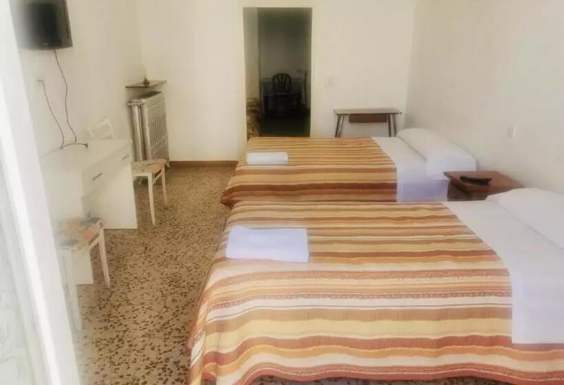 اتاق کلاسیک خانوادگی, Hostal Ruano