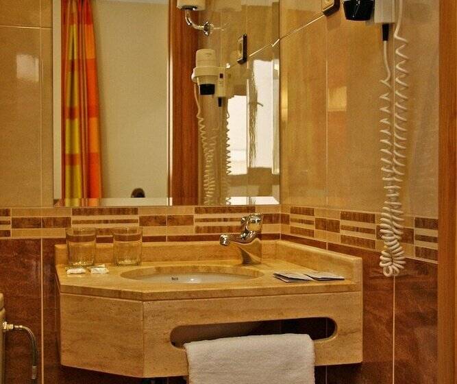 اتاق استاندارد, Hostal Victoria I