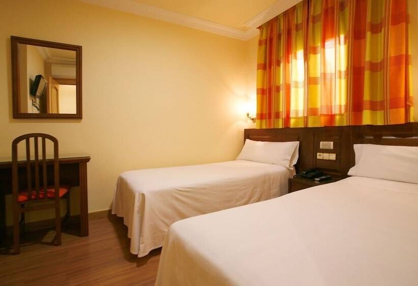 اتاق استاندارد, Hostal Victoria I