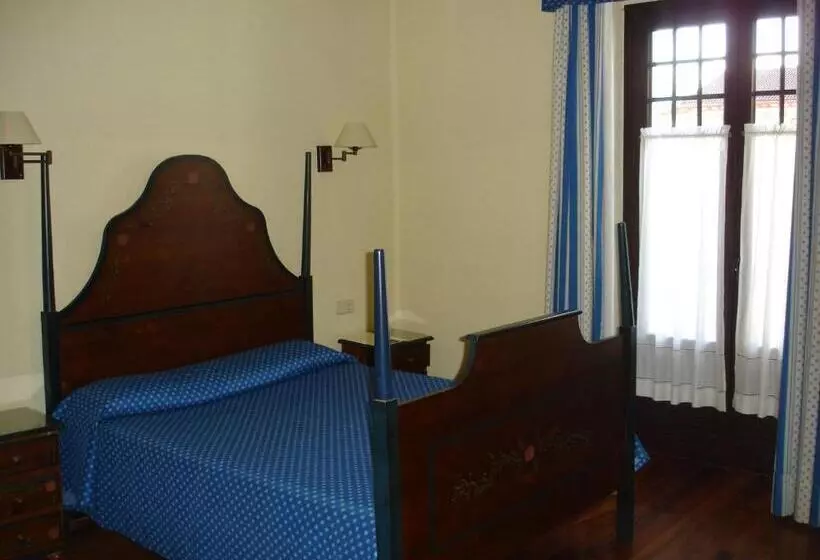 اتاق استاندارد, Hostal Ayestaran Ii