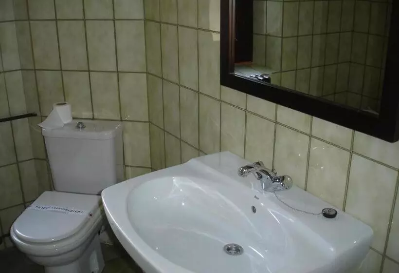 اتاق استاندارد, Hostal Ayestaran Ii