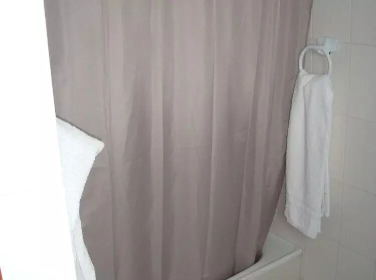 Quarto Triplo Standart, Hostal Duran