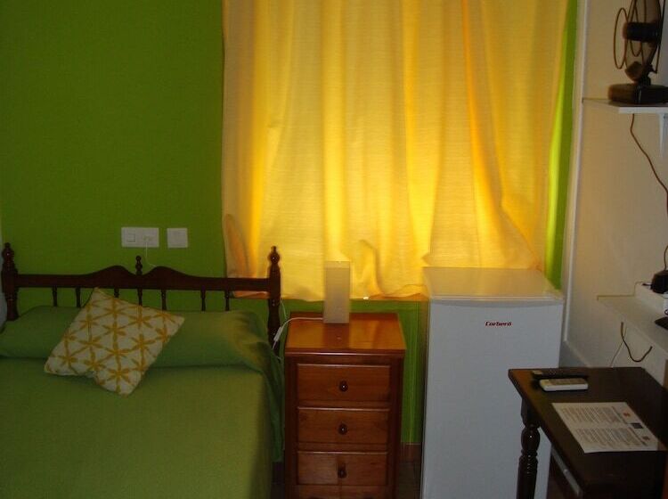 Номер Стандарт Индивидуальный, Hostal Duran