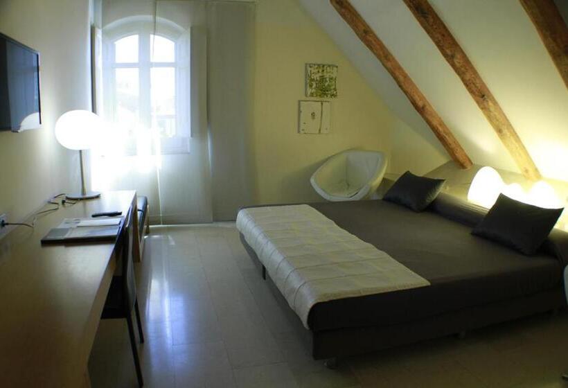 غرفة سوبيريور, Sant Roc