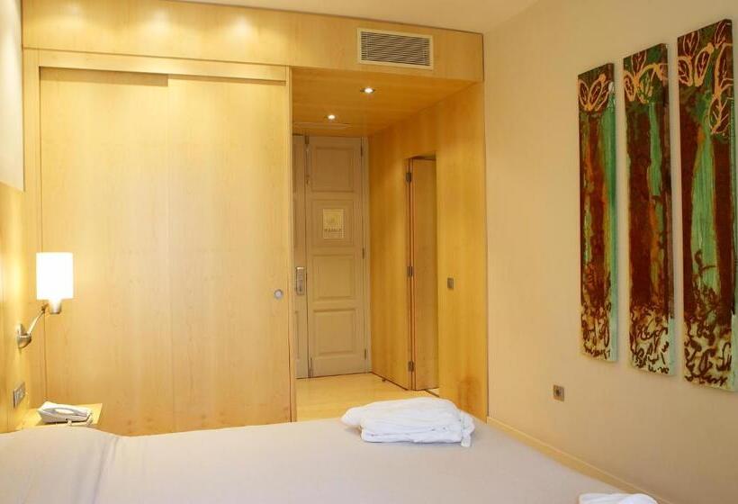 غرفة قياسية, Sant Roc