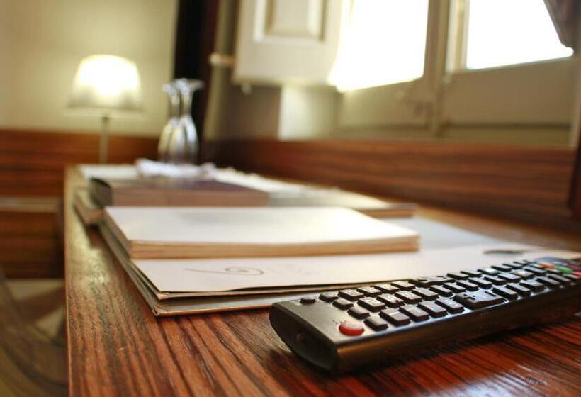 غرفة سوبيريور, Sant Roc