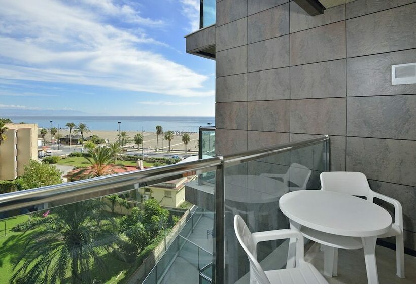 サイドオーシャンビュースタンダードルーム, Sol Principe