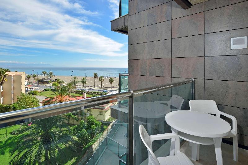 サイドオーシャンビュースタンダードルーム, Sol Principe