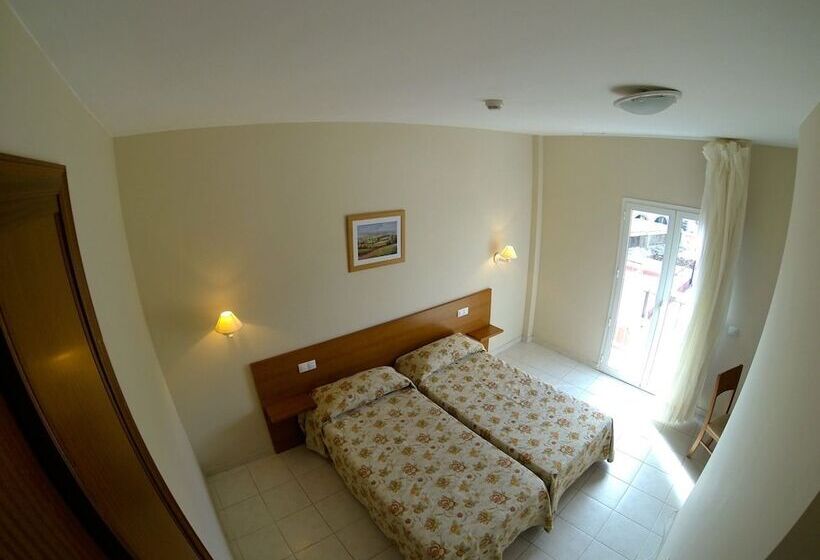 Номер Стандарт, Tamasite